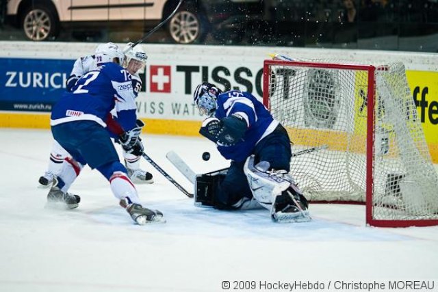 Photo hockey reportage CM09 Qualif J2 : La France logiquement battue