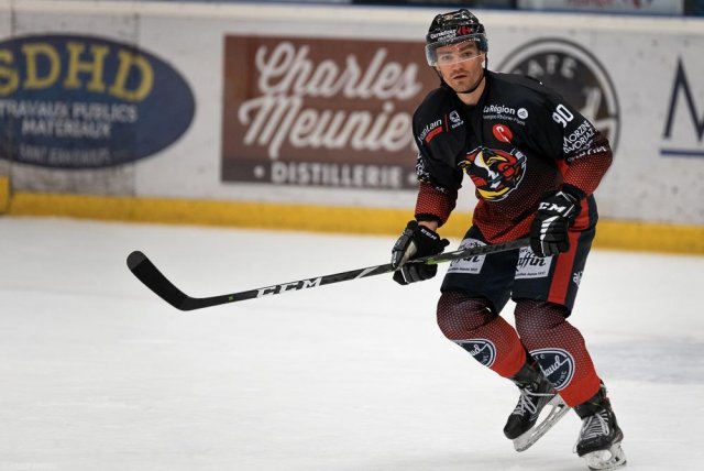 Photo hockey match Morzine-Avoriaz - Courchevel-Méribel-Pralognan le 05/02/2022