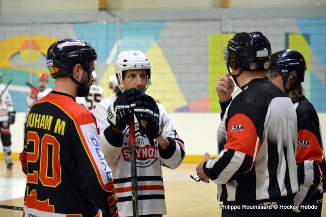 Photo hockey reportage N1 : Laborieuse mais précieuse victoire