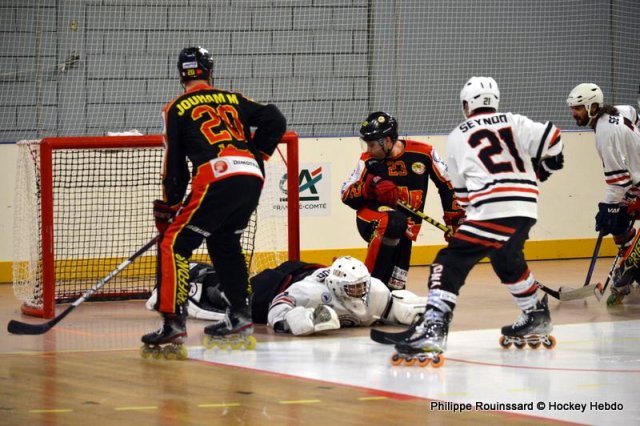 Photo hockey reportage N1 : Laborieuse mais précieuse victoire