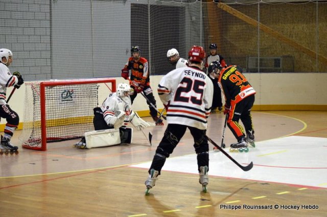 Photo hockey reportage N1 : Laborieuse mais précieuse victoire