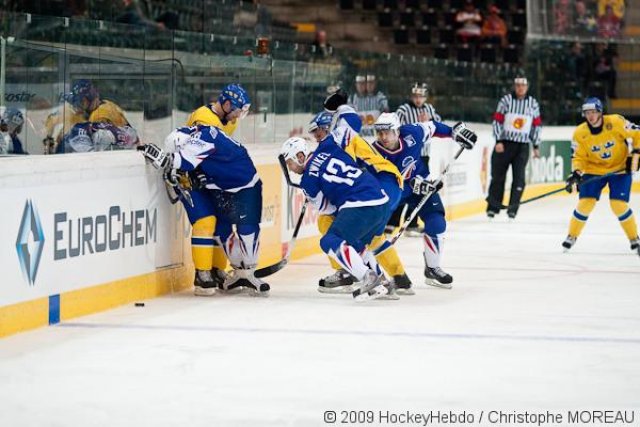 Photo hockey reportage CM09 Qualif J5 : La Suède d'un patin