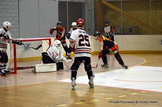 Photo hockey reportage N1 : Laborieuse mais précieuse victoire