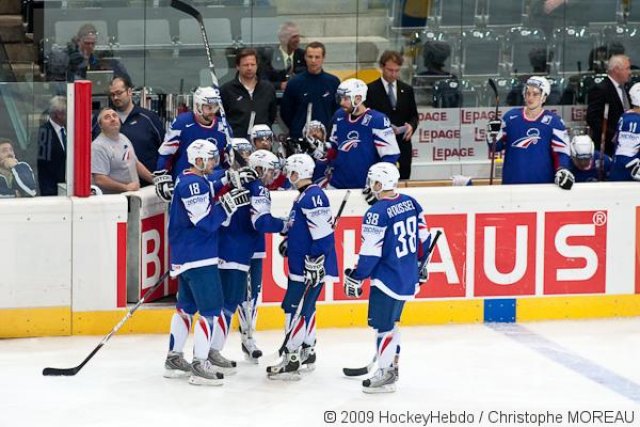 Photo hockey reportage CM09 Qualif J5 : La Suède d'un patin