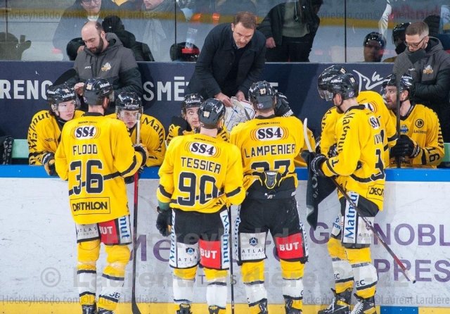 Photo hockey match Grenoble  - Rouen le 25/02/2022