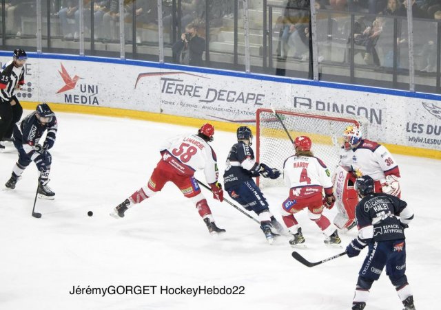 Photo hockey match Angers  - Grenoble  le 06/03/2022