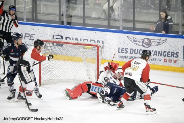 Photo hockey match Angers  - Chamonix  le 12/03/2022
