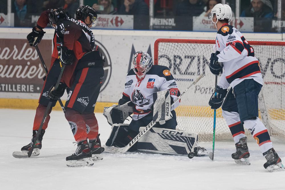Morzine-Avoriaz 7 - 0 Angers II