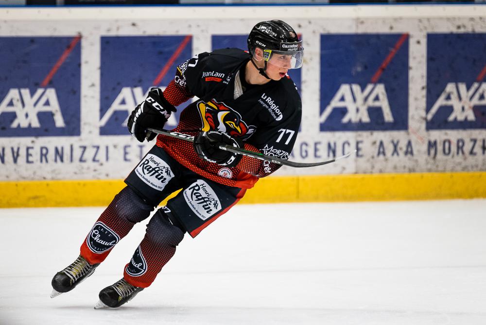 Morzine-Avoriaz 7 - 0 Angers II