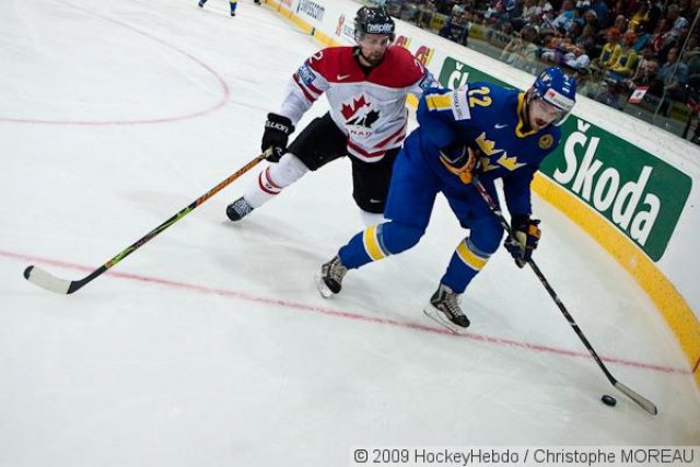 Photo hockey reportage CM 09 1/2 : Le Canada sera l'autre finaliste