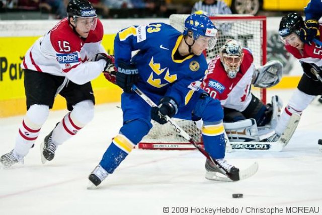 Photo hockey reportage CM 09 1/2 : Le Canada sera l'autre finaliste
