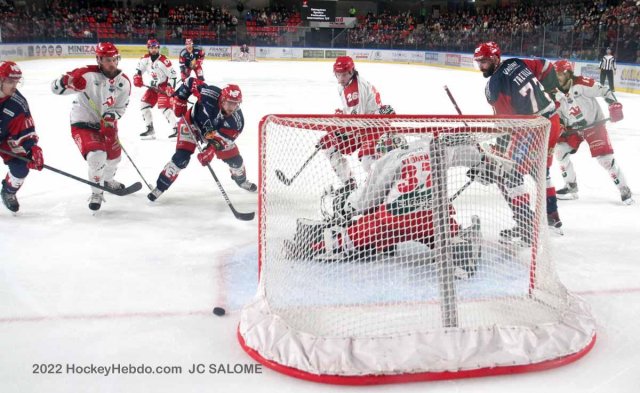 Photo hockey match Grenoble  - Cergy-Pontoise le 23/03/2022