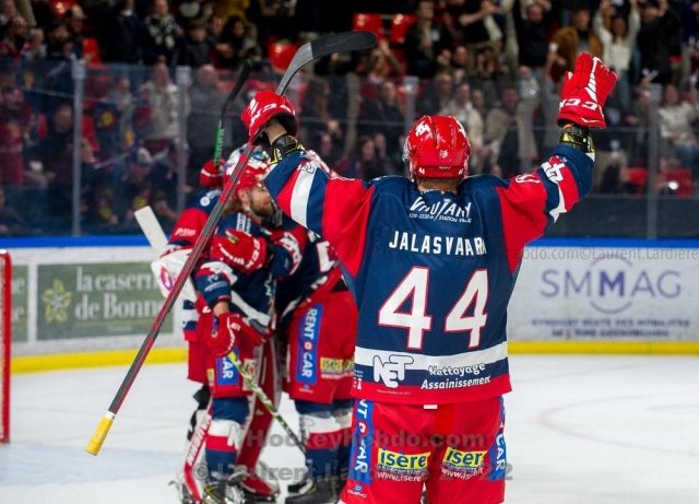 Photo hockey match Grenoble  - Cergy-Pontoise le 23/03/2022