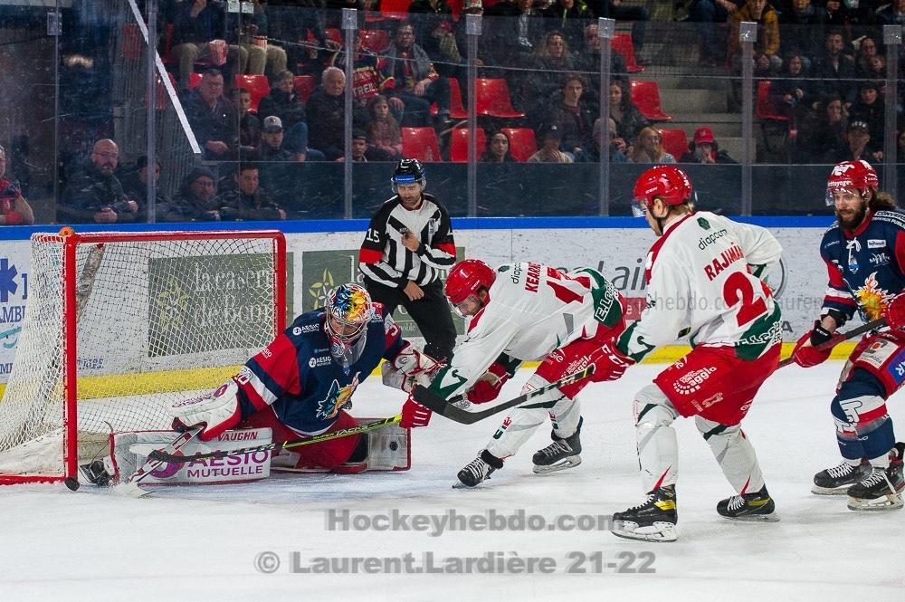 Grenoble  7 - 2 Cergy-Pontoise