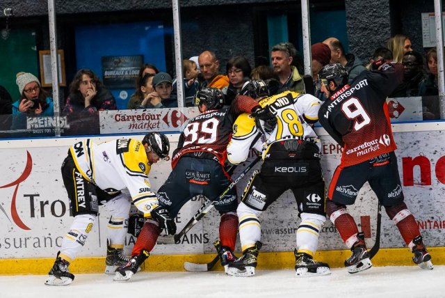 Photo hockey match Morzine-Avoriaz - Roanne le 26/03/2022