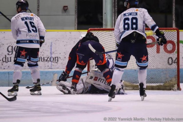 Photo hockey match Clermont-Ferrand - Tours  le 26/03/2022