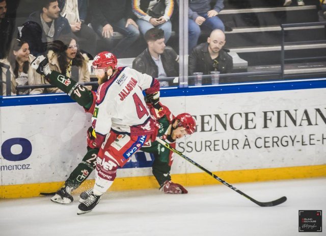 Photo hockey match Cergy-Pontoise - Grenoble  le 27/03/2022