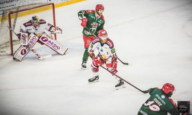 Photo hockey match Cergy-Pontoise - Grenoble  le 27/03/2022