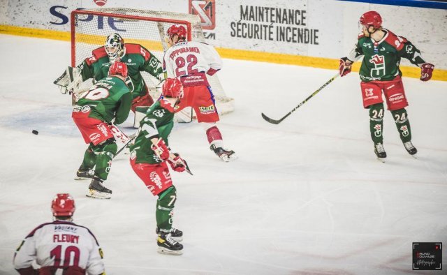 Photo hockey match Cergy-Pontoise - Grenoble  le 27/03/2022