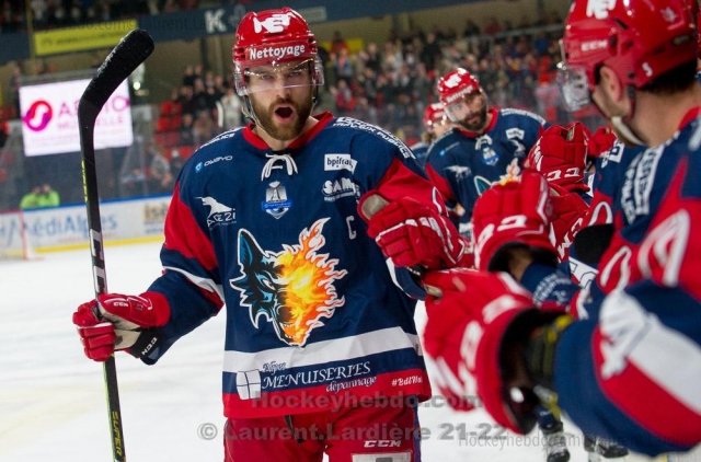 Photo hockey match Grenoble  - Cergy-Pontoise le 29/03/2022