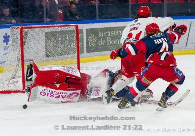 Photo hockey match Grenoble  - Cergy-Pontoise le 29/03/2022