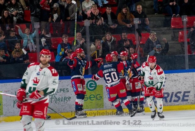 Photo hockey match Grenoble  - Cergy-Pontoise le 29/03/2022