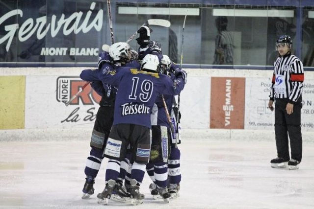 Photo hockey reportage Cadets Elite : Mont Blanc  Champion 