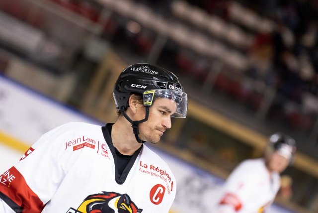 Photo hockey match Courchevel-Méribel-Pralognan - Morzine-Avoriaz le 02/04/2022