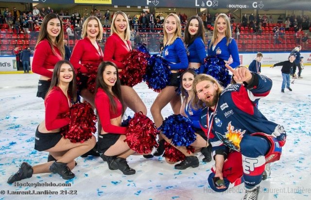 Photo hockey match Grenoble  - Angers  le 13/04/2022