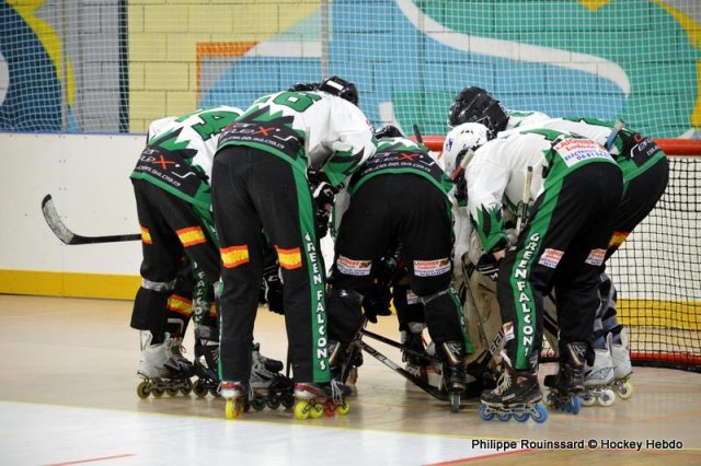Photo hockey reportage N1 : Pont de Metz toujours en vie