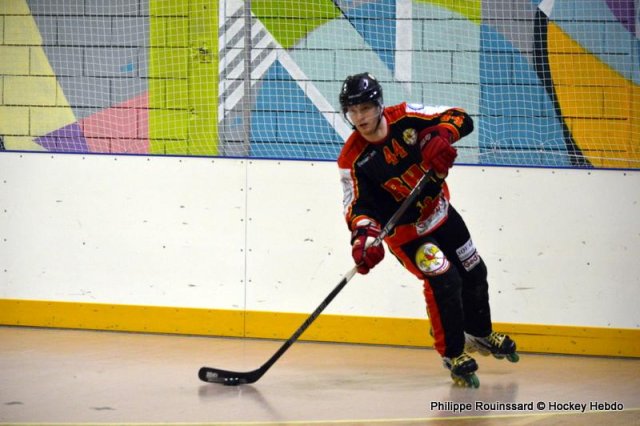 Photo hockey reportage N1 : Pont de Metz toujours en vie