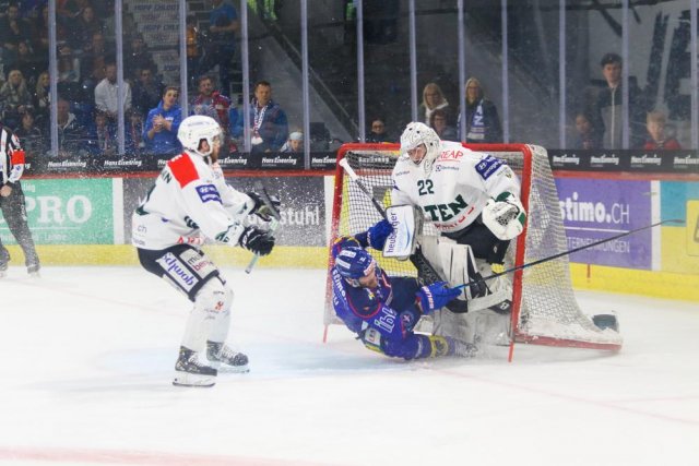 Photo hockey match Kloten - Olten le 20/04/2022