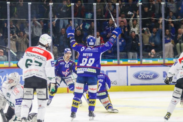 Photo hockey match Kloten - Olten le 20/04/2022