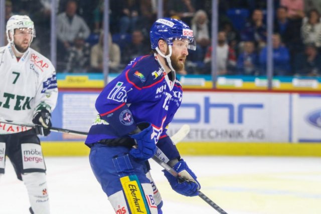 Photo hockey match Kloten - Olten le 20/04/2022