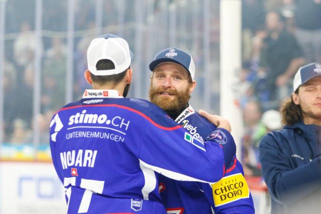 Photo hockey match Kloten - Olten le 20/04/2022