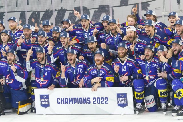 Photo hockey match Kloten - Olten le 20/04/2022