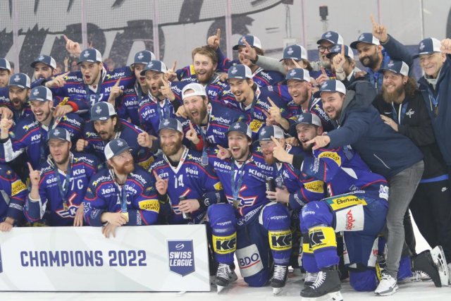 Photo hockey match Kloten - Olten le 20/04/2022