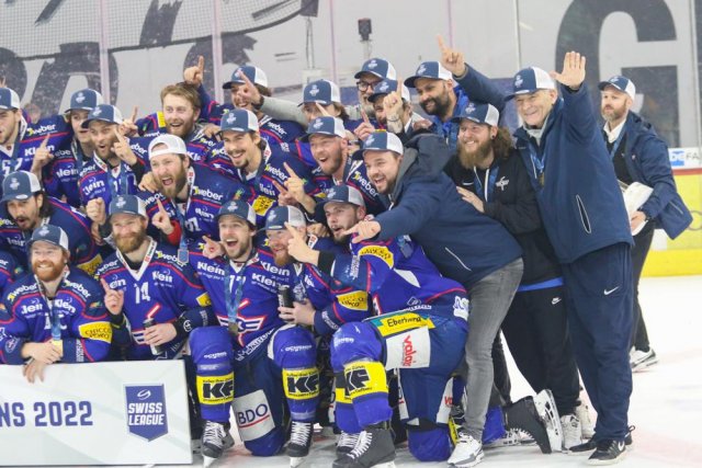 Photo hockey match Kloten - Olten le 20/04/2022