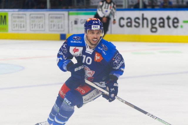 Photo hockey match Zürich - Zug le 25/04/2022