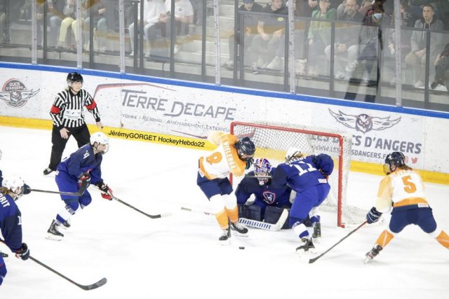 Photo hockey match France - Netherlands le 27/04/2022
