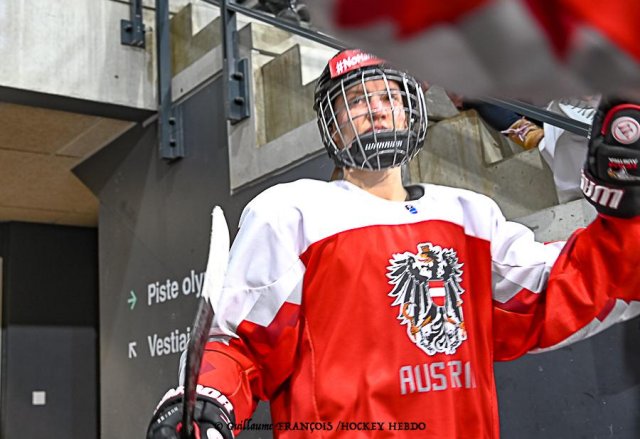 Photo hockey match Austria - France le 28/04/2022