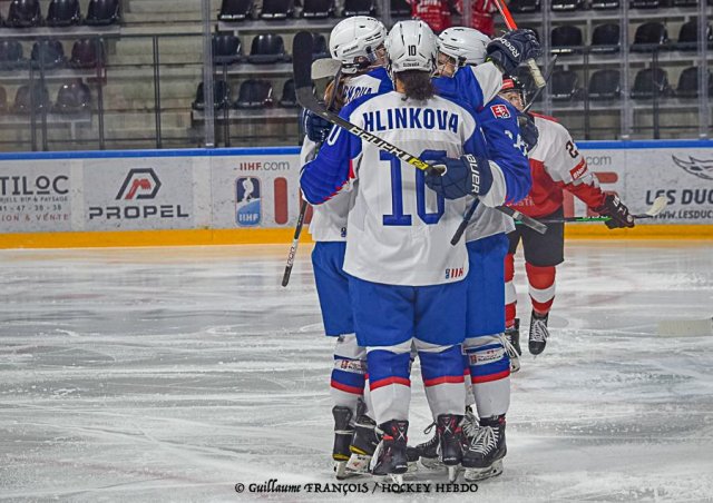Photo hockey match Austria - Slovakia le 30/04/2022