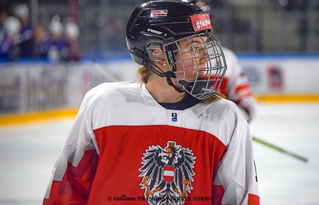 Photo hockey match Austria - Slovakia le 30/04/2022