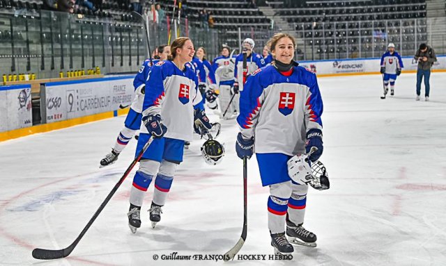 Photo hockey match Austria - Slovakia le 30/04/2022