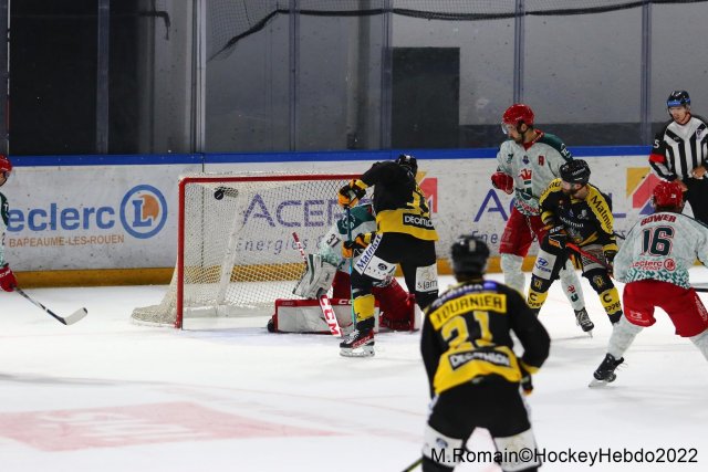 Photo hockey match Rouen - Cergy-Pontoise le 27/09/2022