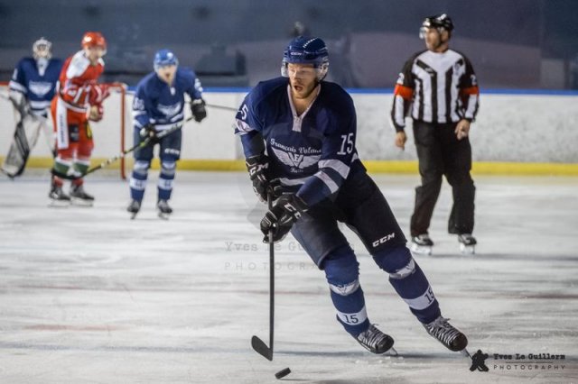 Photo hockey match Paris (FV) - Courbevoie  le 01/10/2022