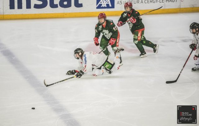 Photo hockey match Cergy-Pontoise / Féminin - Amiens / Féminin le 08/10/2022