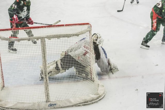 Photo hockey match Cergy-Pontoise / Féminin - Amiens / Féminin le 08/10/2022
