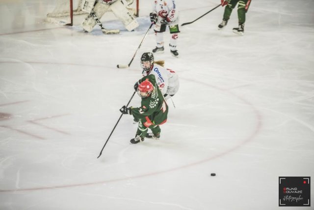 Photo hockey match Cergy-Pontoise / Féminin - Amiens / Féminin le 08/10/2022