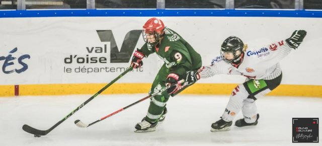 Photo hockey match Cergy-Pontoise / Féminin - Amiens / Féminin le 08/10/2022